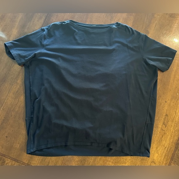 Lululemon Athletica Black Short Sleeve Tee - Picture 1 of 5